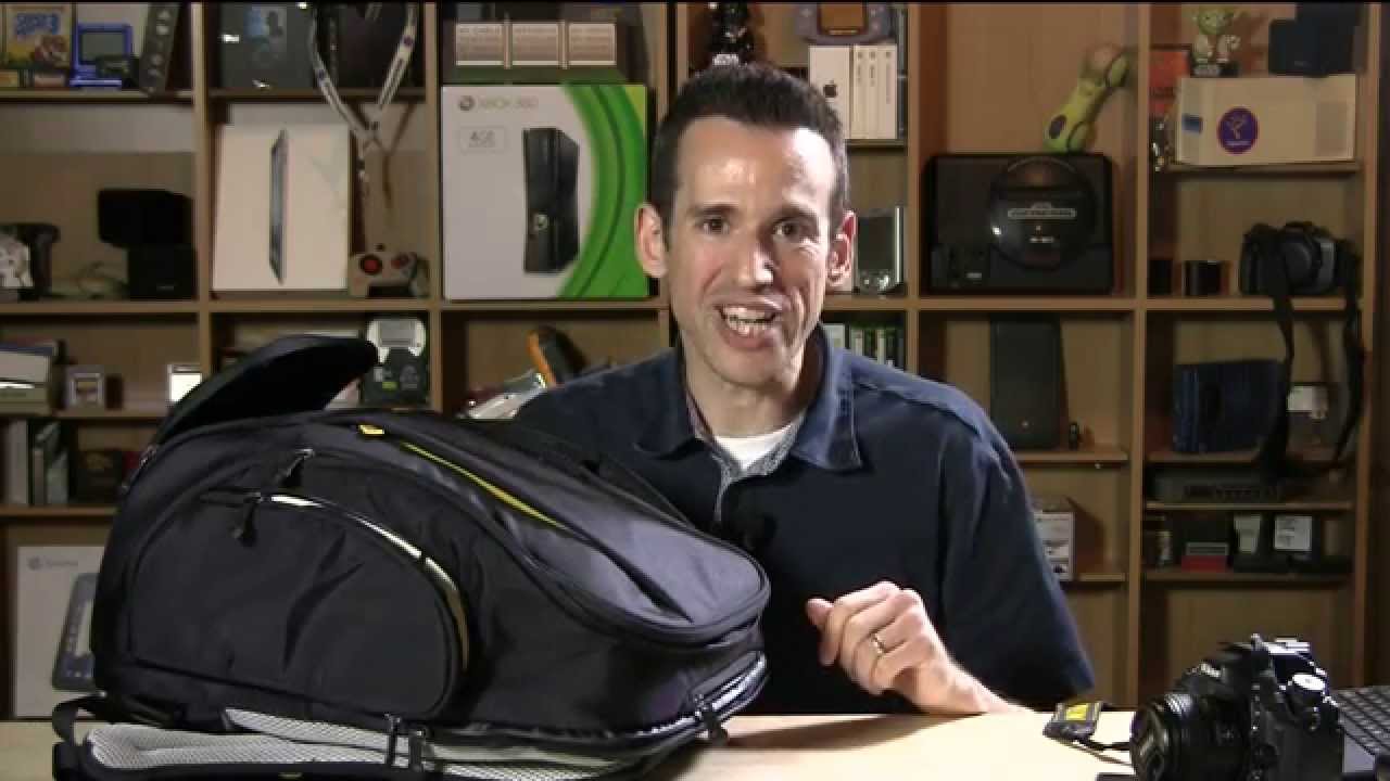 Booq Boa Flow backpack bag for digigal SLR camera and 15″ or smaller notebook / laptops