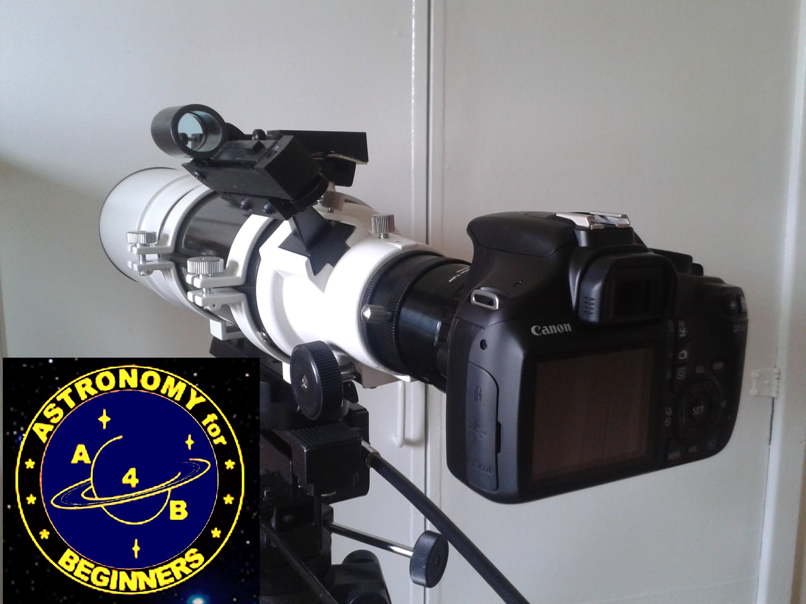 How to attach a DSLR camera onto your telescope