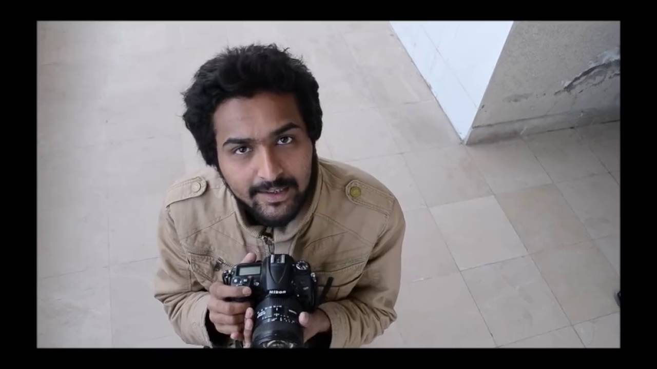 Khujlee vines | when one friend gets a DSLR camera