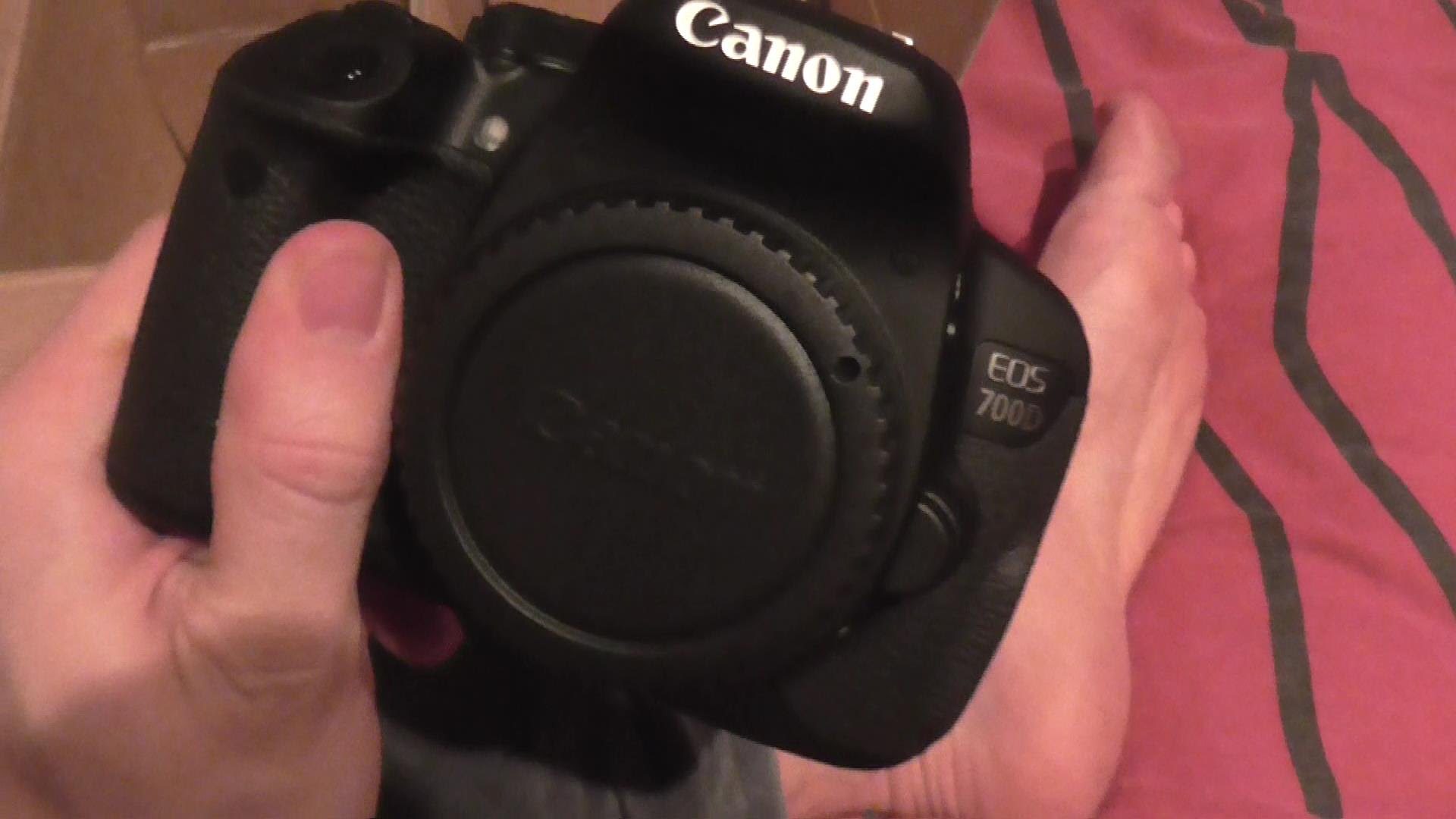 My New Canon EOS 700D Camera (Unboxing)