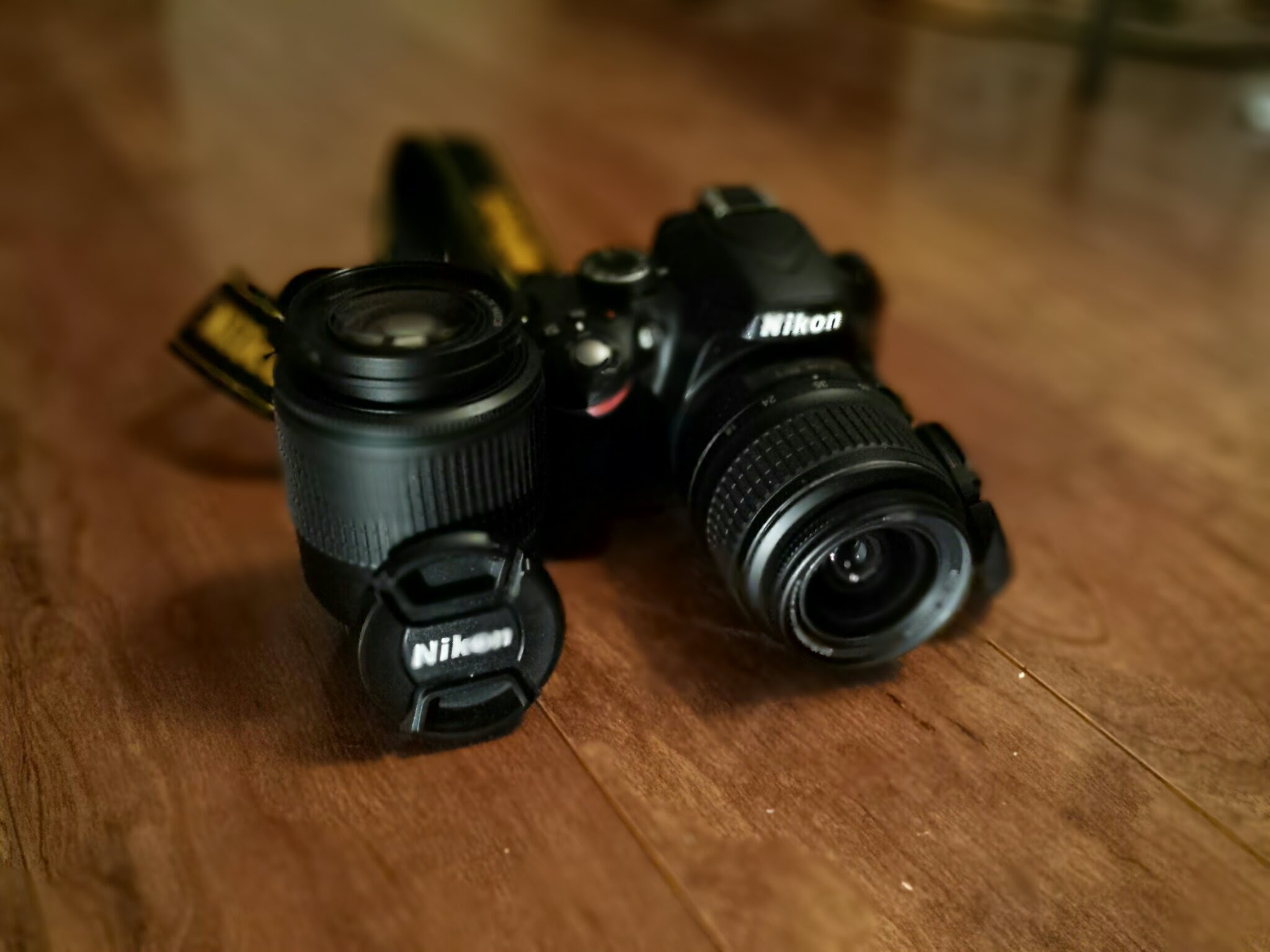 Nikon D3200 Bundle Unboxing and Overview (Camera, 2 Lenses, Case)