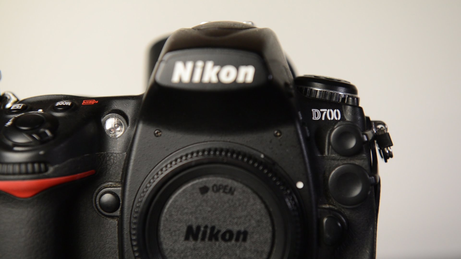 Nikon D700 Review: Nikon’s Best FX Camera Still Good For 2016?