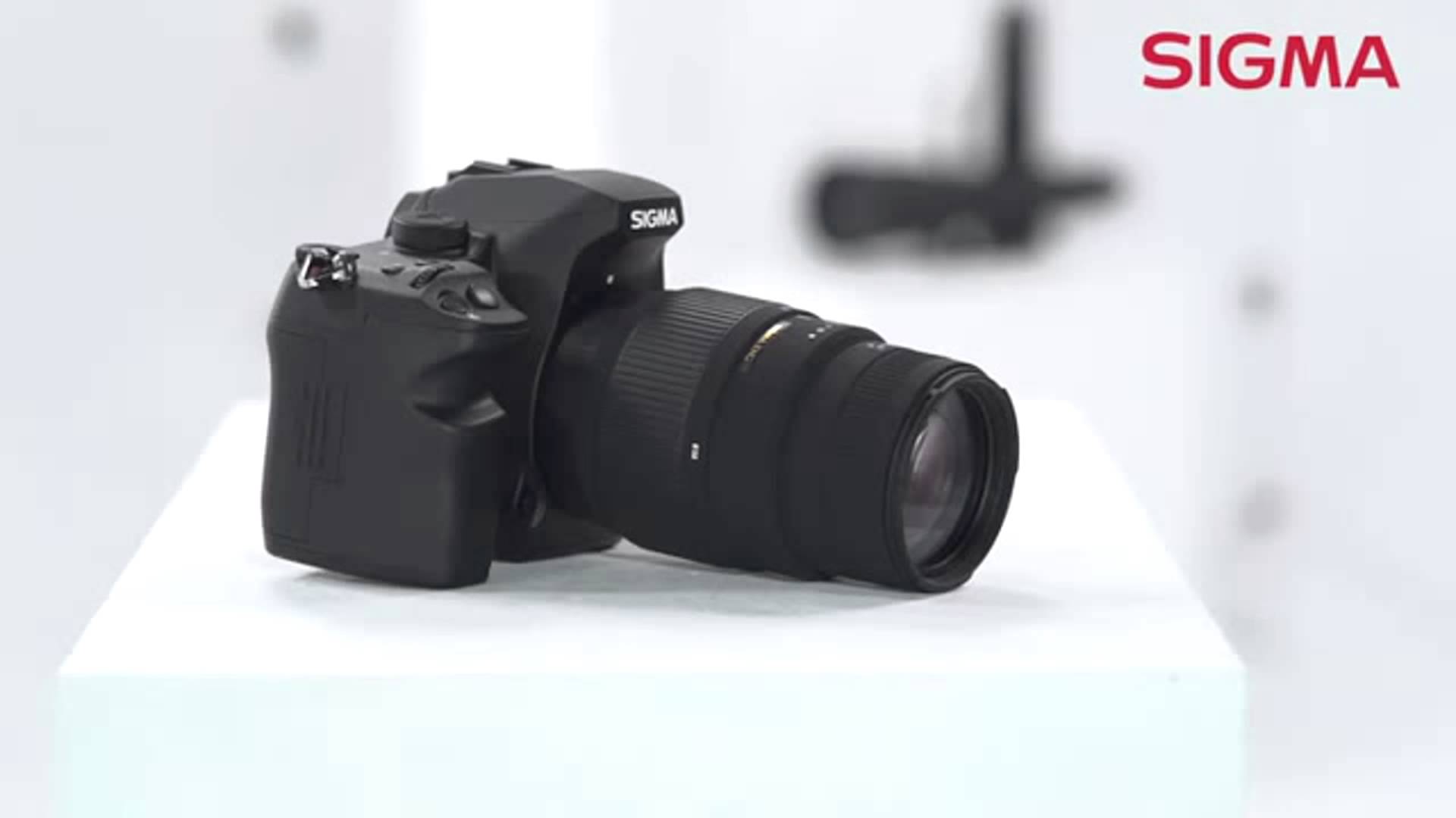 Nikon Digital SLR Camera – Sigma 70 300mm f4 5 6 SLD DG Macro Len with built in Motor