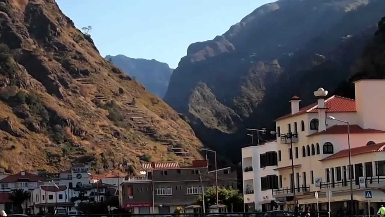 Olympus E-PL1 HD Video Quality Test Footage In Madeira – With Camera Audio