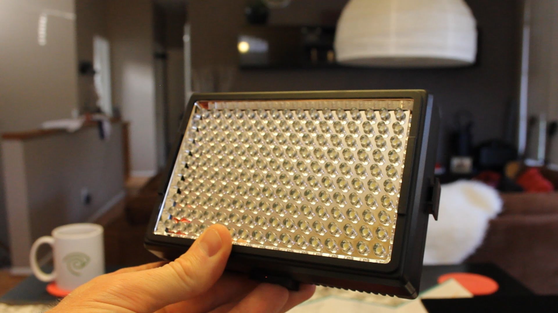SevenOak 160 LED Light For DSLR Camera – Review